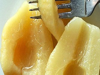 cate calorii are o conserva de fructe