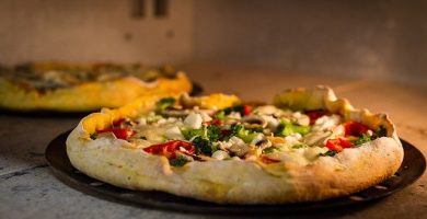 caloriile unei pizza sunt