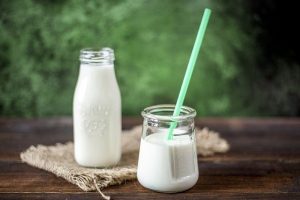 tabel calorii lapte si lactate